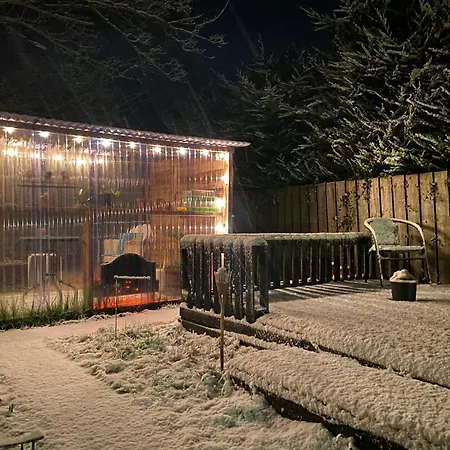 Yellow Door 住宿加早餐酒店 莫维尔