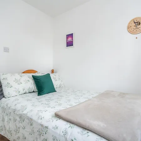 Nocleg ze śniadaniem Yellow Door