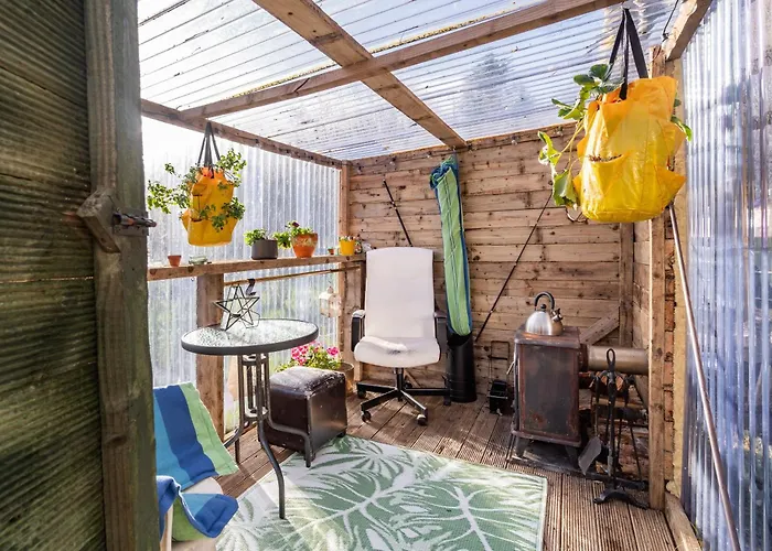 Bed & Breakfast Yellow Door Moville
