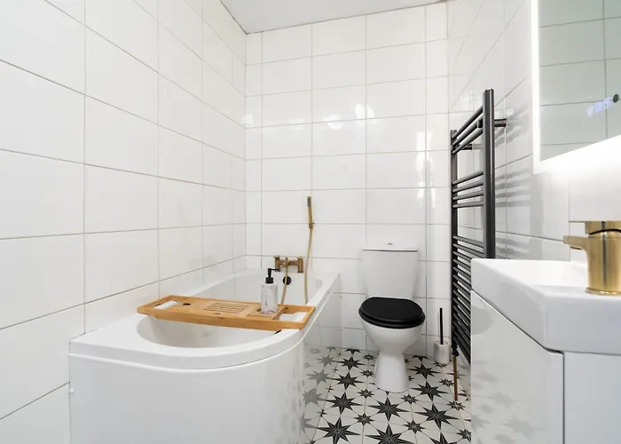 Yellow Door Bed & Breakfast